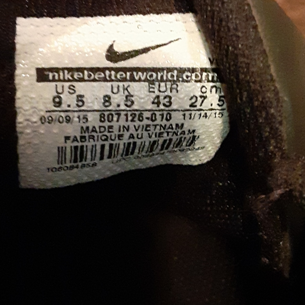 Baseball shoes - Picture 4 of 4